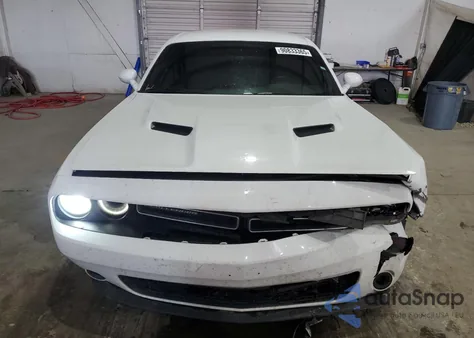 2021 Dodge Challenger Sxt из США, поврежденный, VIN 2C3CDZAG3MH516893